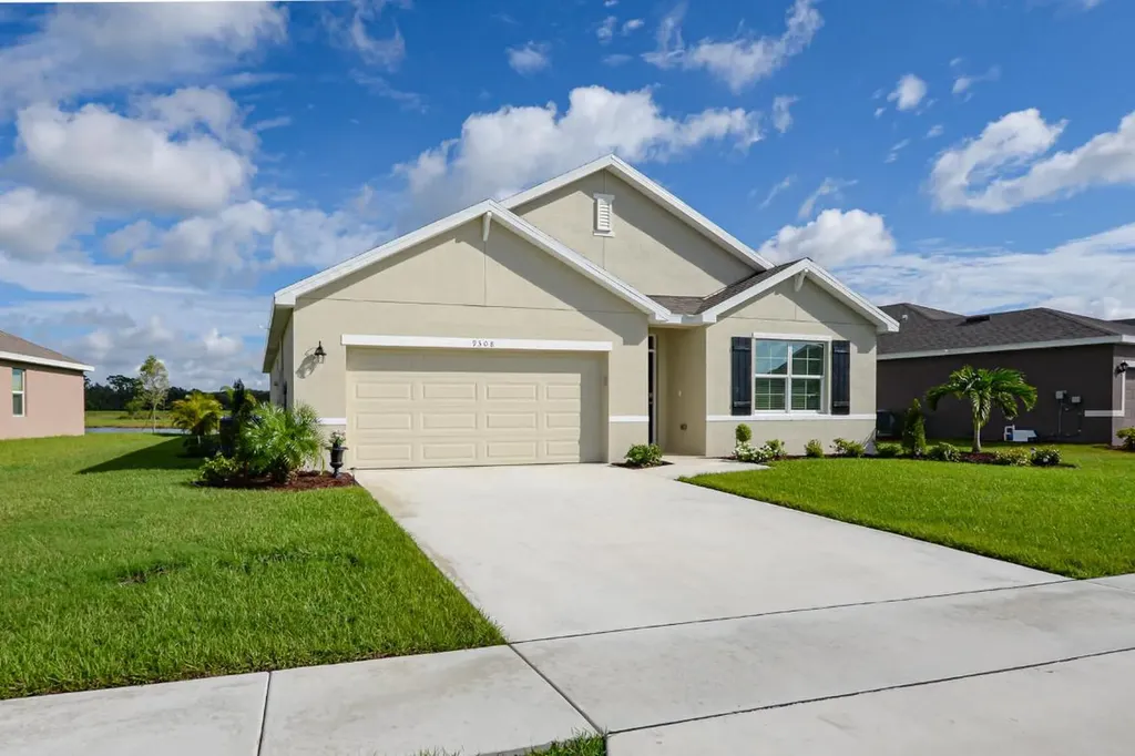 9308 Potomac Drive Fort Pierce FL 34945