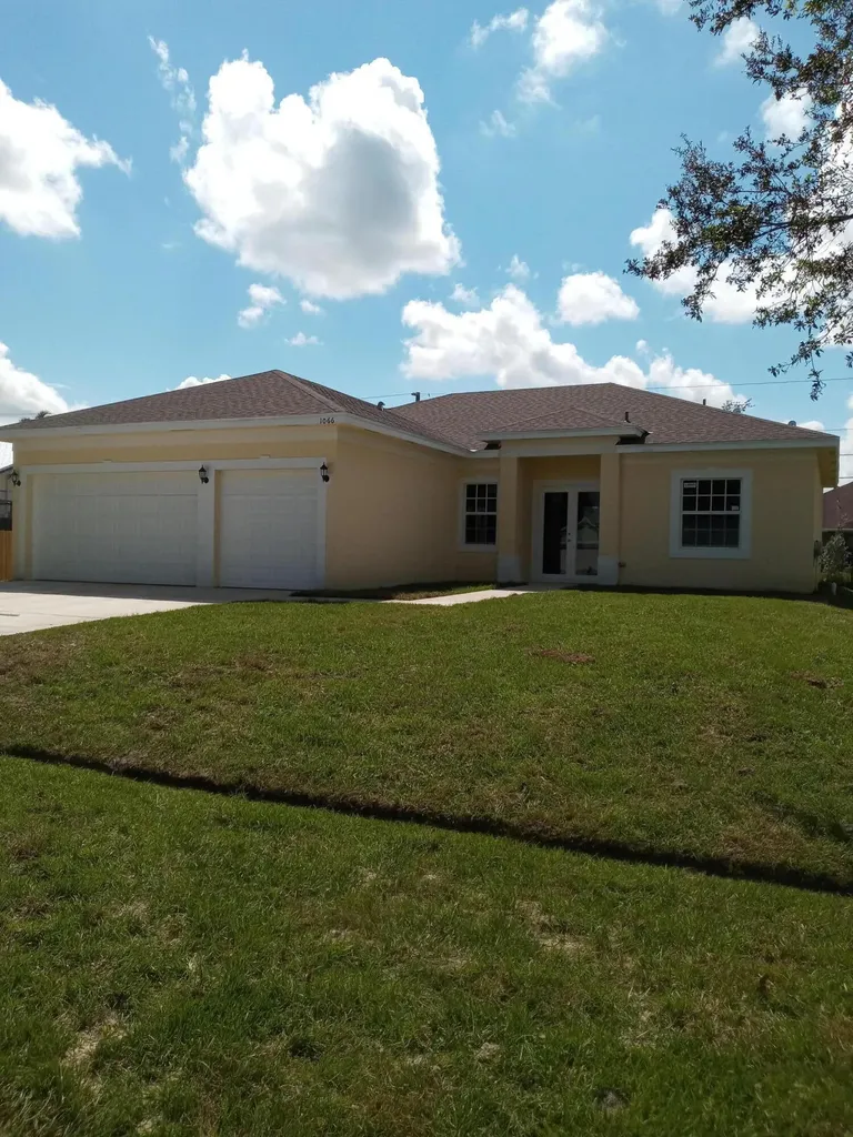 1066 SW General Patton Terrace Port St Lucie FL 34953