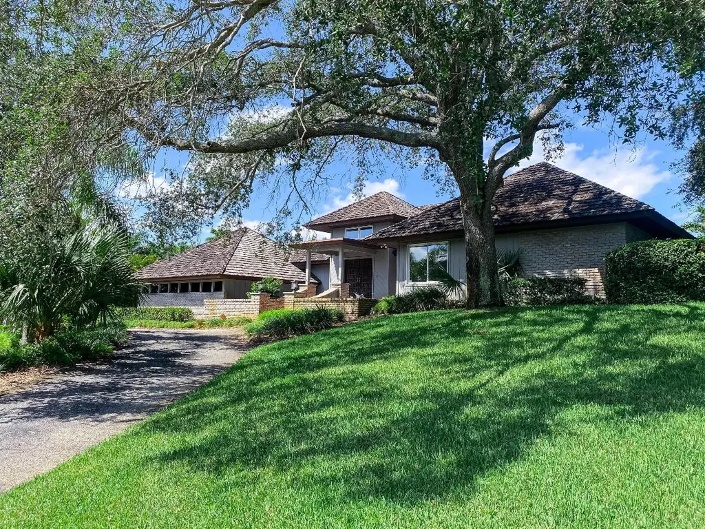 3680 NE Sugarhill Avenue Jensen Beach FL 34957
