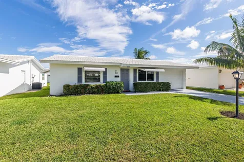 2086 SW Park Drive Boynton Beach FL 33426