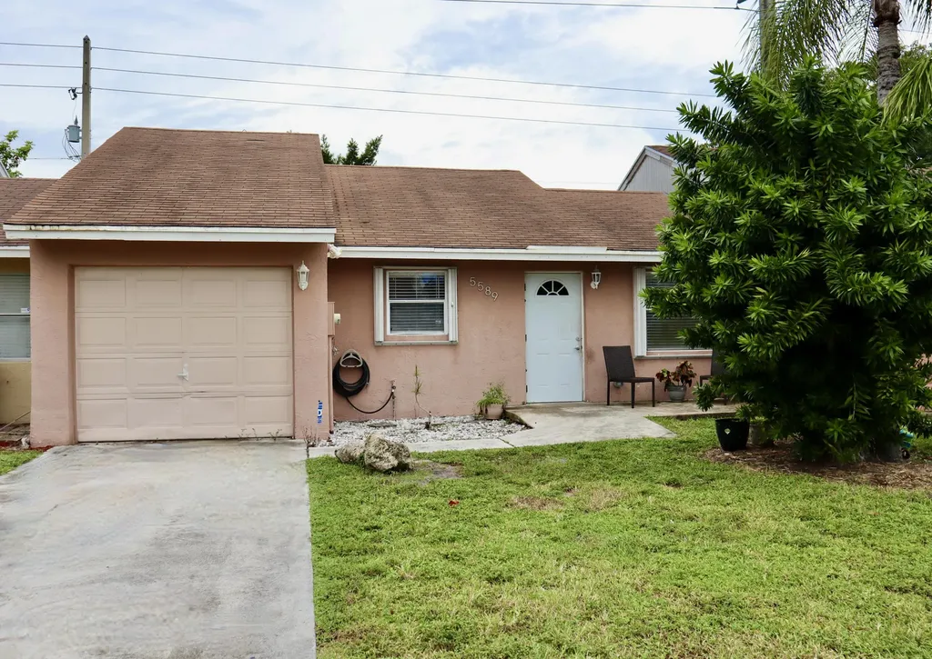 5589 Kimberton Way Lake Worth FL 33463