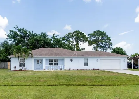1713 SE Haverford Street Port St Lucie FL 34983