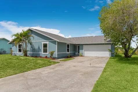 101 Sandalwood Drive Fort Pierce FL 34947