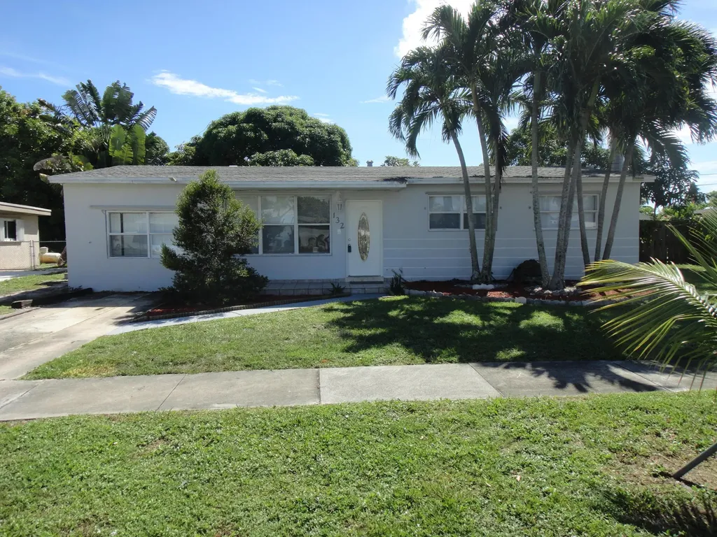132 Abaco Drive Palm Springs FL 33461