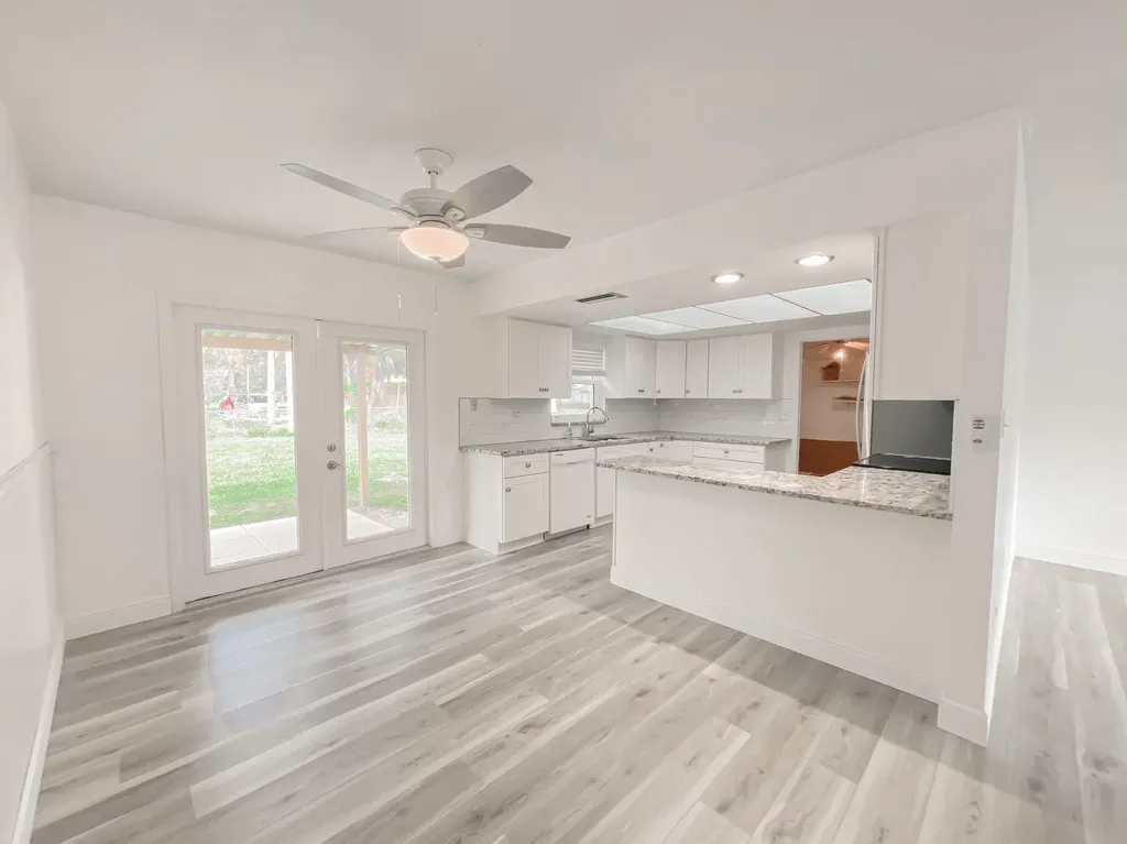 3259 Lewis Street Fort Pierce FL 34981