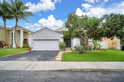 911 Richwood Terrace Davie FL 33325
