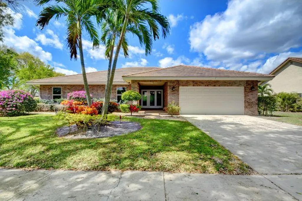 3601 NW 23rd Court Boca Raton FL 33431