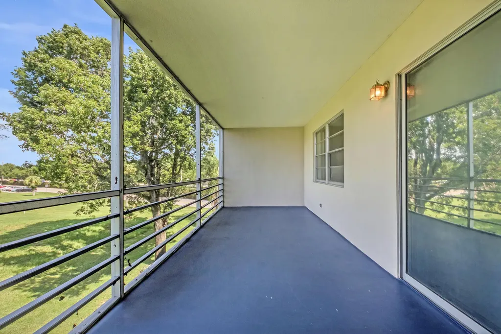 3034 Ellesmere B Deerfield Beach FL 33442