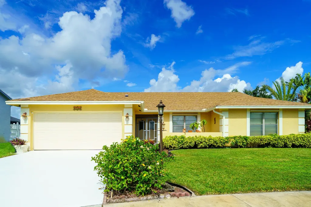 8781 Placid Terrace Lake Worth FL 33467