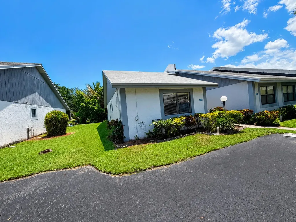 6020 NW 3rd Street Margate FL 33063