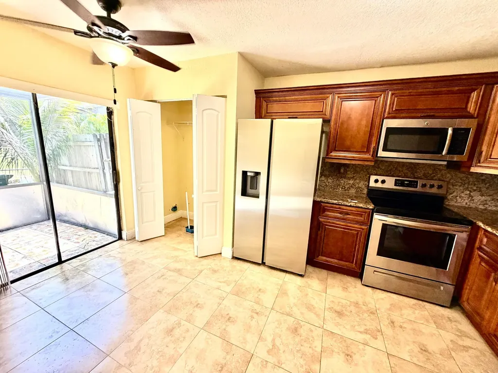 6020 NW 3rd Street Margate FL 33063