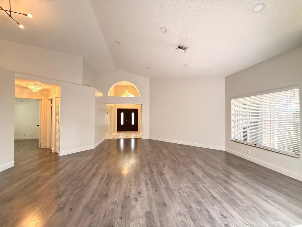 11042 Topeka Place Cooper City FL 33026
