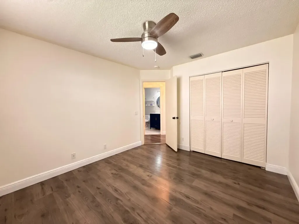 11042 Topeka Place Cooper City FL 33026