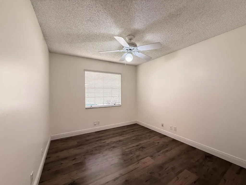 11042 Topeka Place Cooper City FL 33026