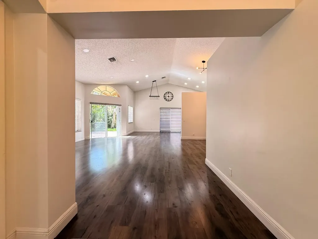 11042 Topeka Place Cooper City FL 33026