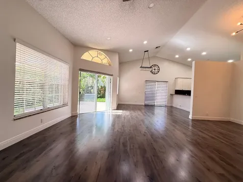 11042 Topeka Place Cooper City FL 33026