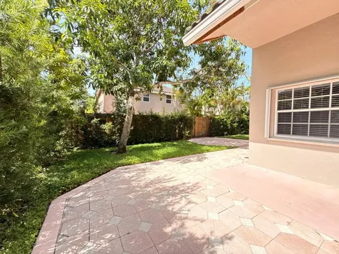 11042 Topeka Place Cooper City FL 33026