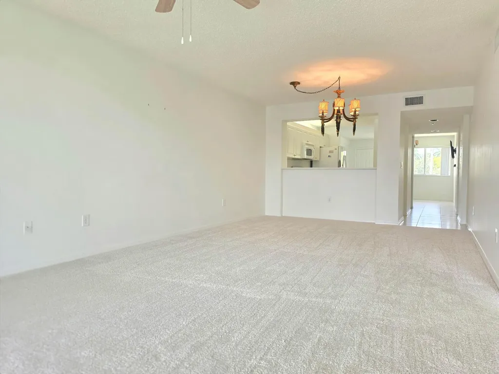 7751 Southampton Terrace Tamarac FL 33321