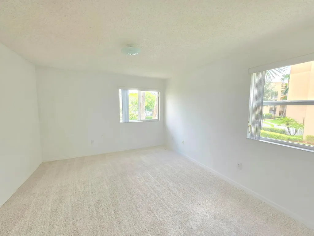 7751 Southampton Terrace Tamarac FL 33321