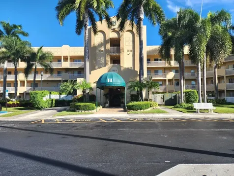 7751 Southampton Terrace Tamarac FL 33321