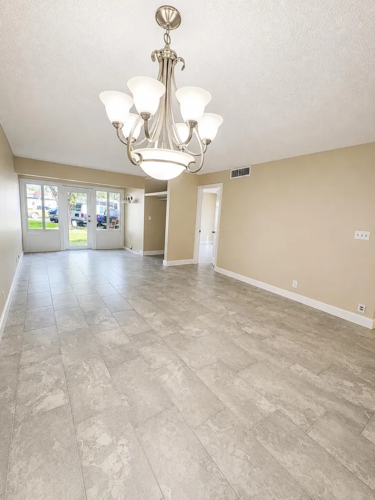 7830 NW 33rd Street Hollywood FL 33024