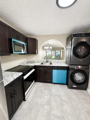 7830 NW 33rd Street Hollywood FL 33024