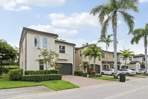 4541 Mediterranean Circle Palm Beach Gardens FL 33418