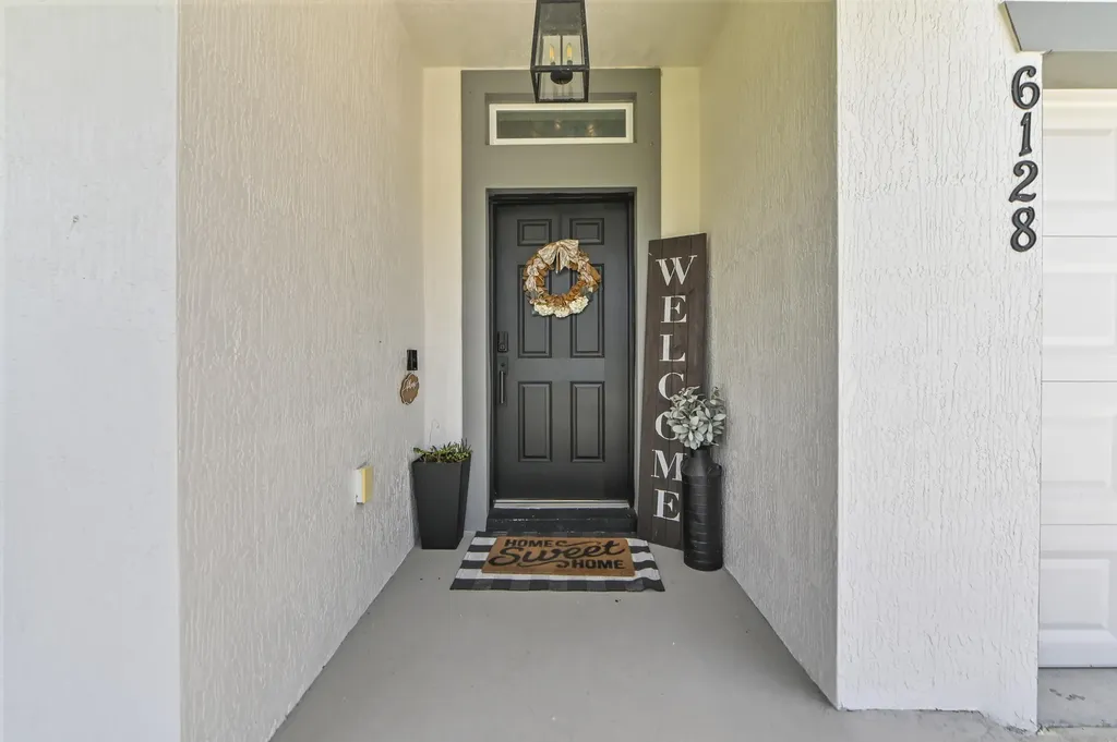 6128 NW Densaw Terrace Port St Lucie FL 34986