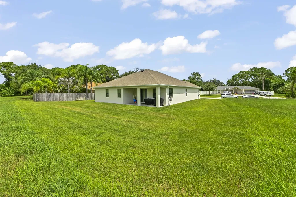 6128 NW Densaw Terrace Port St Lucie FL 34986