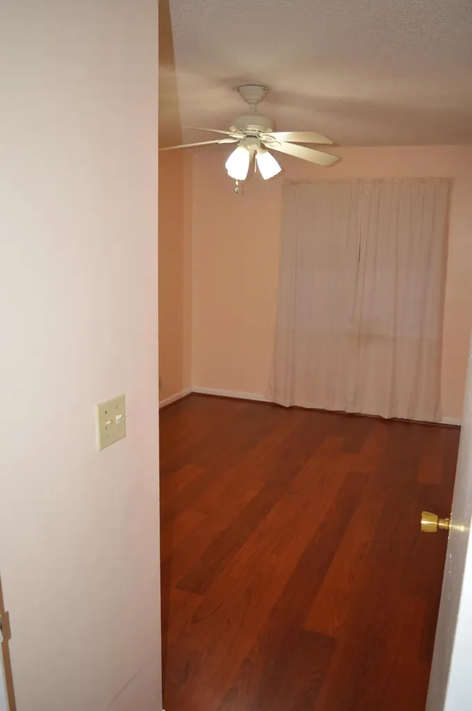 9194 NW 49th Court Sunrise FL 33351