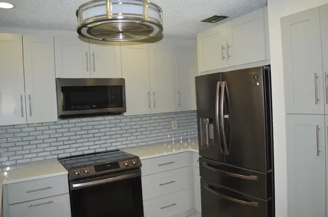 9194 NW 49th Court Sunrise FL 33351