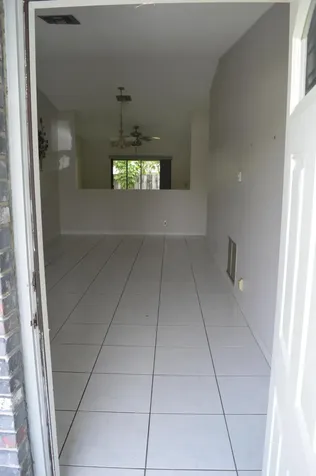 9194 NW 49th Court Sunrise FL 33351