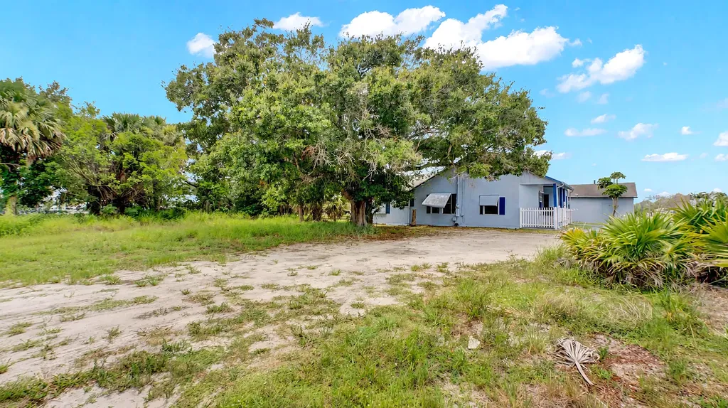 312 SE M.l.k. Jr Boulevard Stuart FL 34994