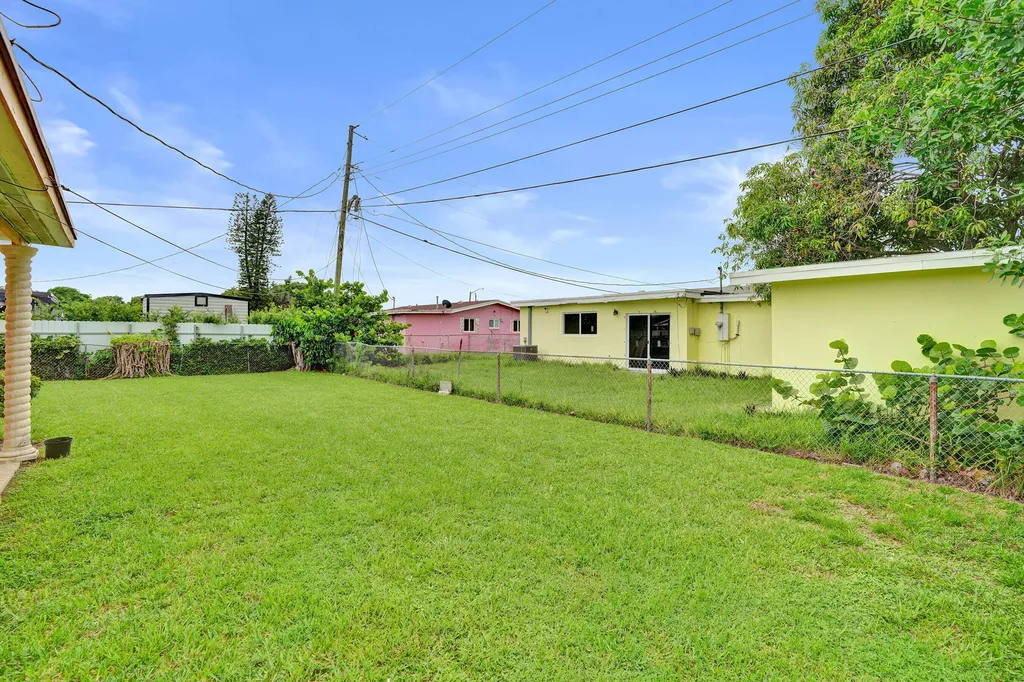 18800 NW 43rd Avenue Miami Gardens FL 33055