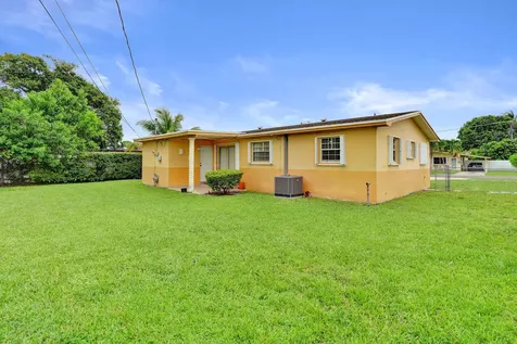 18800 NW 43rd Avenue Miami Gardens FL 33055