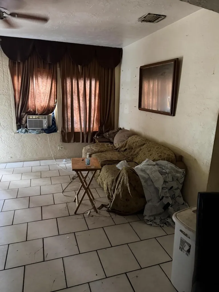 1280 NW 51st Street Miami FL 33142