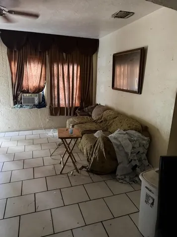 1280 NW 51st Street Miami FL 33142