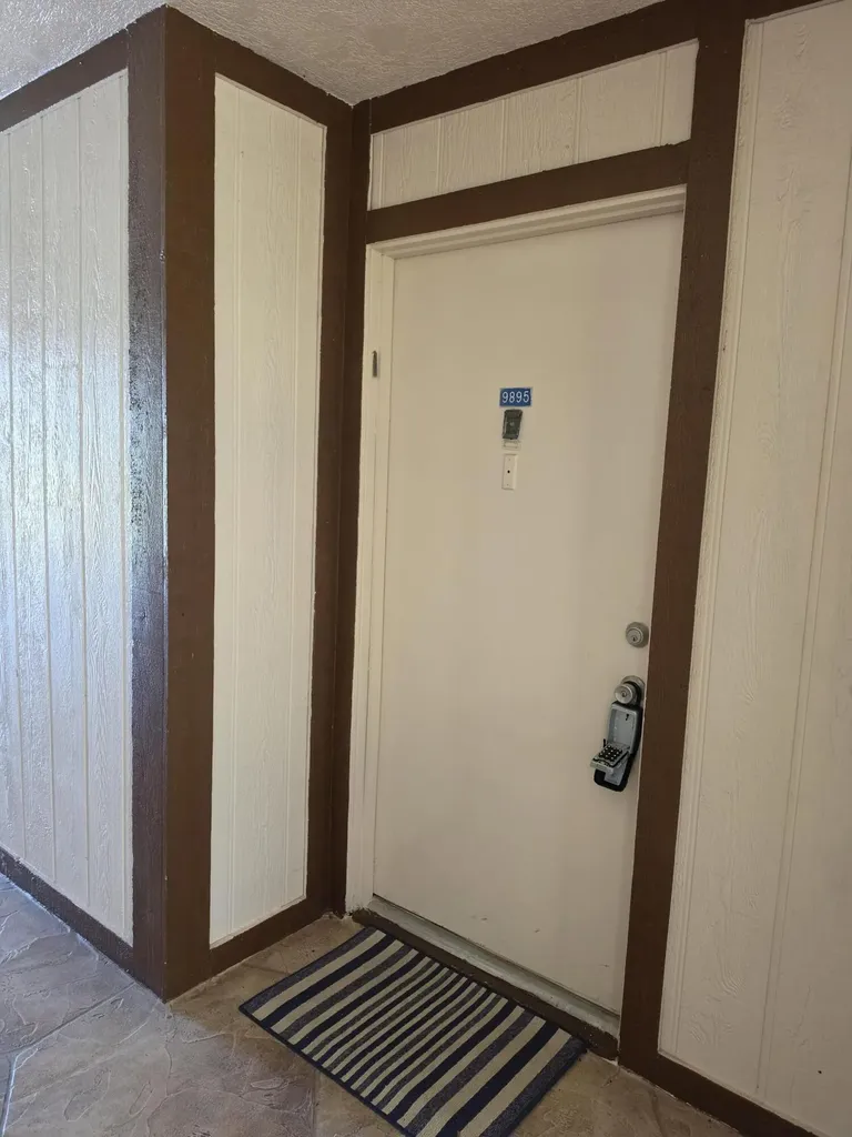 9895 N Belfort Circle Tamarac FL 33321