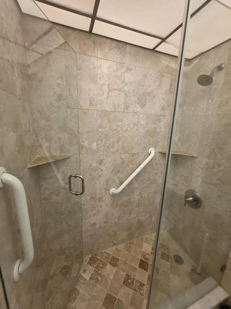 9895 N Belfort Circle Tamarac FL 33321