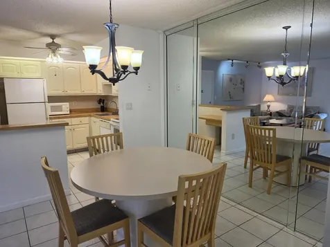 9895 N Belfort Circle Tamarac FL 33321