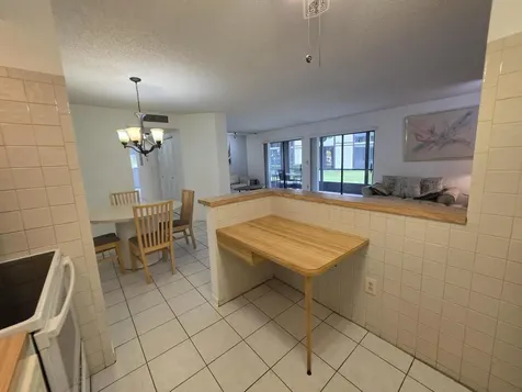 9895 N Belfort Circle Tamarac FL 33321