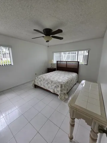 9895 N Belfort Circle Tamarac FL 33321