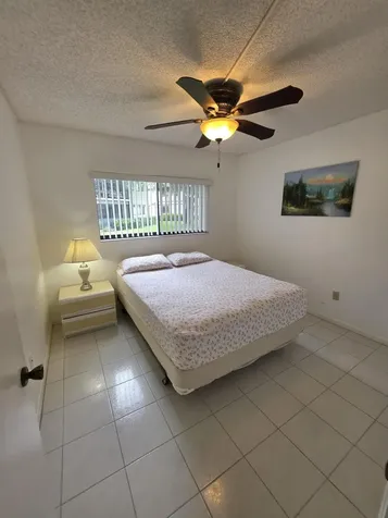 9895 N Belfort Circle Tamarac FL 33321