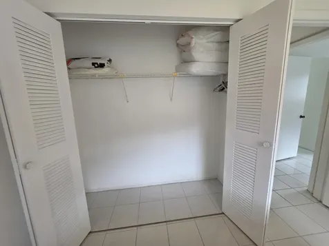 9895 N Belfort Circle Tamarac FL 33321
