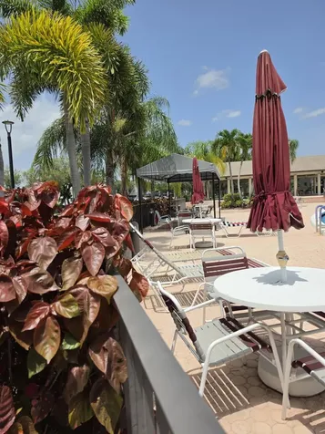 9895 N Belfort Circle Tamarac FL 33321