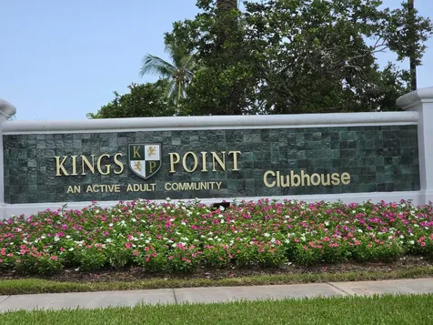 9895 N Belfort Circle Tamarac FL 33321