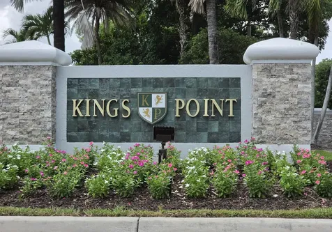 9895 N Belfort Circle Tamarac FL 33321