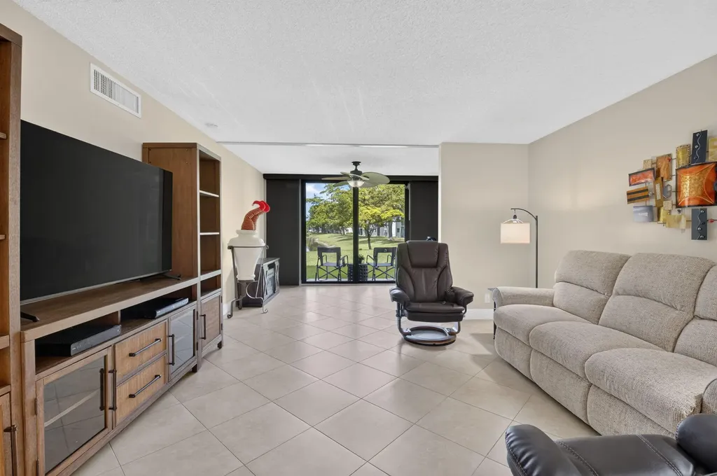 15075 Witney Road Delray Beach FL 33484