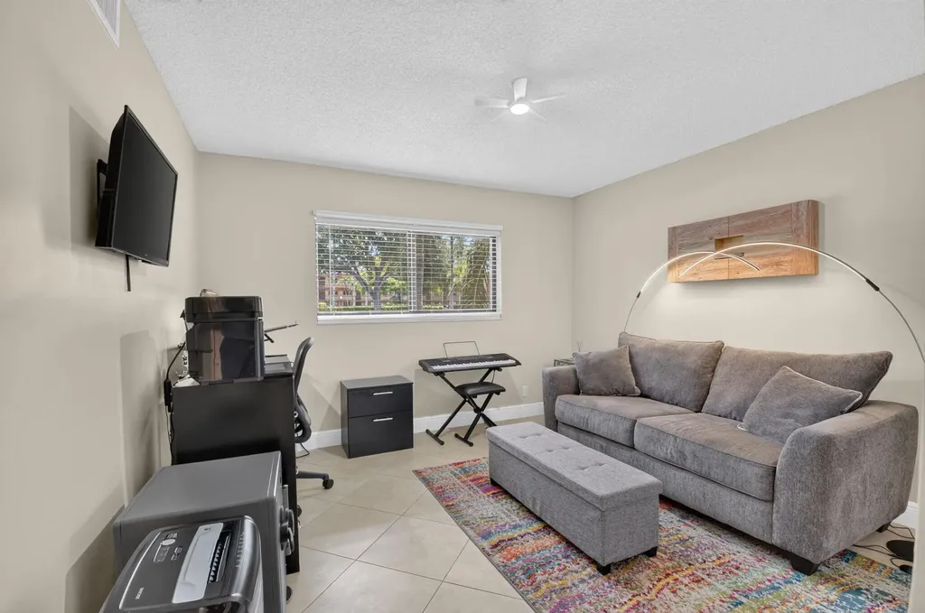 15075 Witney Road Delray Beach FL 33484