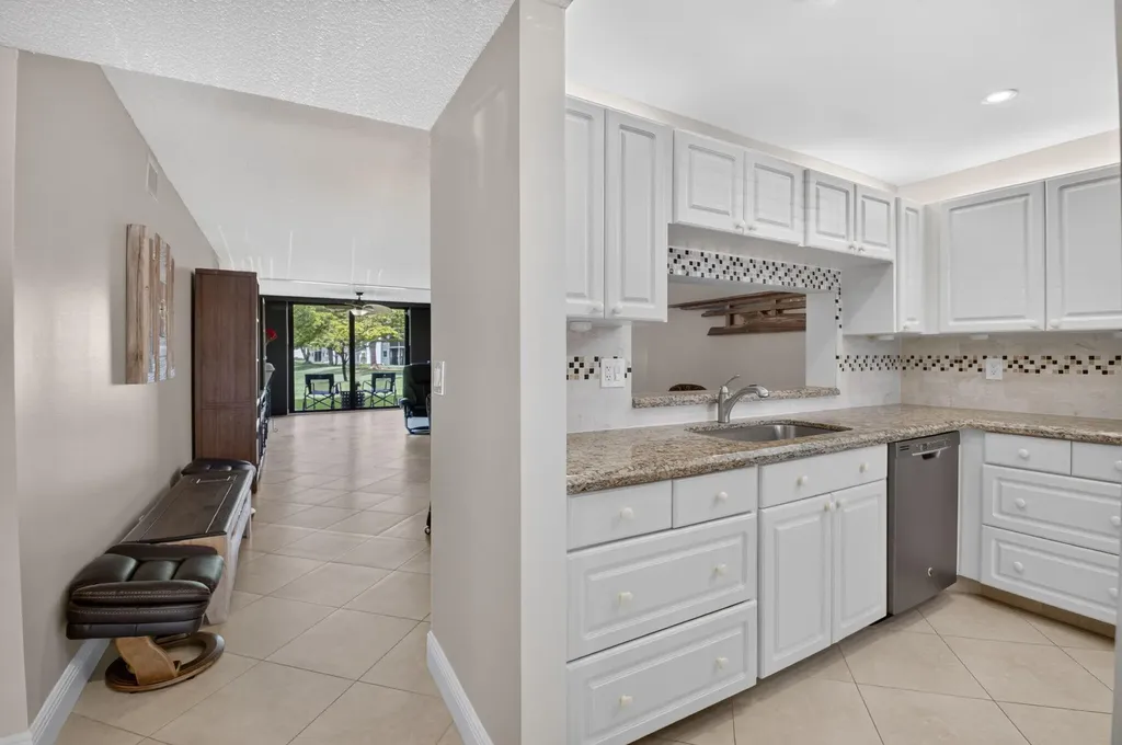 15075 Witney Road Delray Beach FL 33484